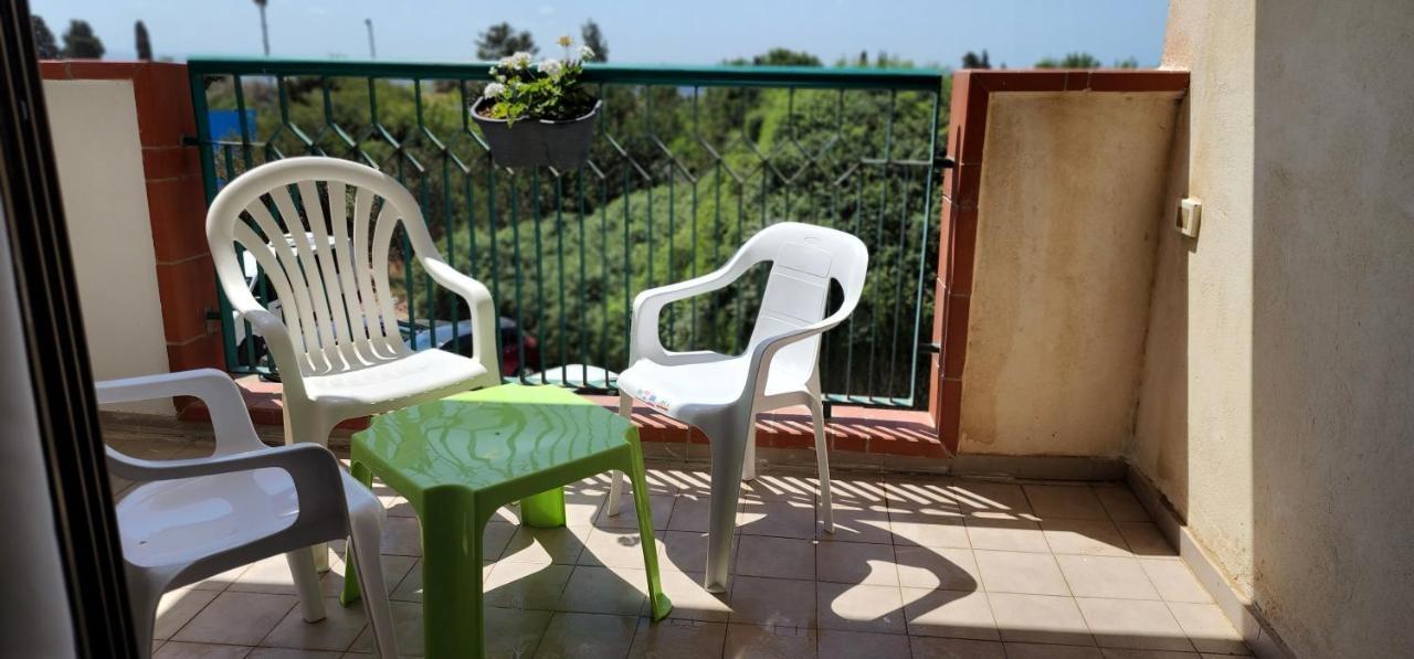 דירת חדר יפה ונעימה באיזור פסטורלי ושקט Apartment Зихрон Яков Екстериор снимка